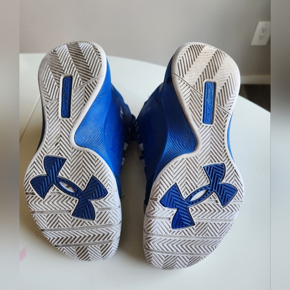 Kids Under Armour Sneakers - Picture 5 of 6